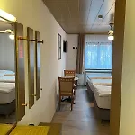 Sharma's 일메나우