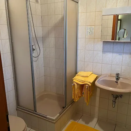 Hotel Sharma's Ilmenau